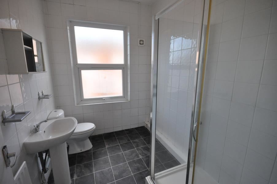 Raven Road, Hyde Park