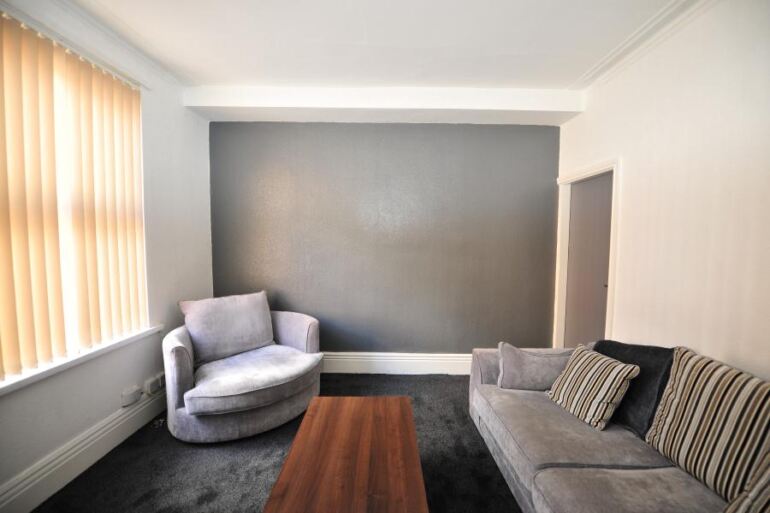 Meadow View, Hyde Park