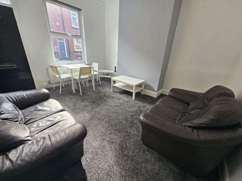 Meadow View, Hyde Park