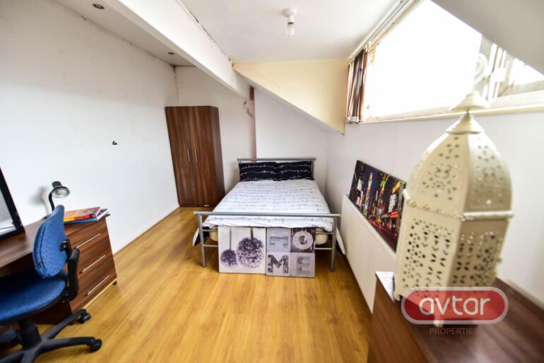 Harold Walk, Hyde Park