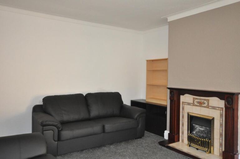 Woodside Place, Burley