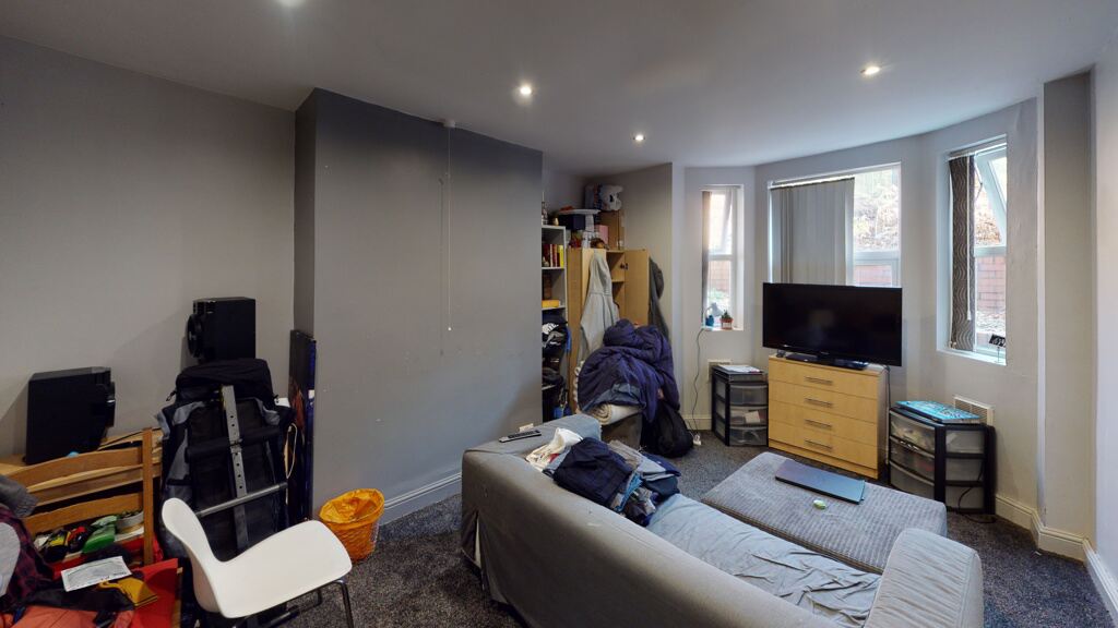 Kings Road, Hyde Park