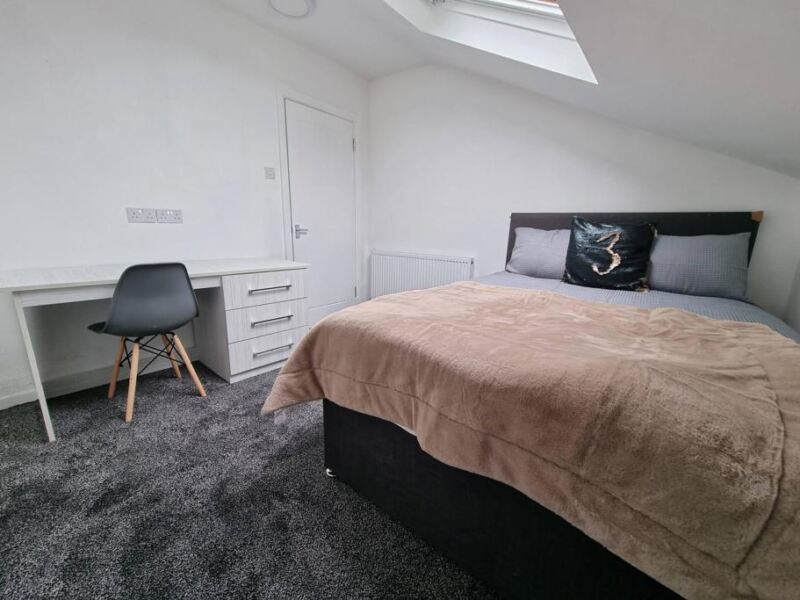 Cardigan Road, Headingley