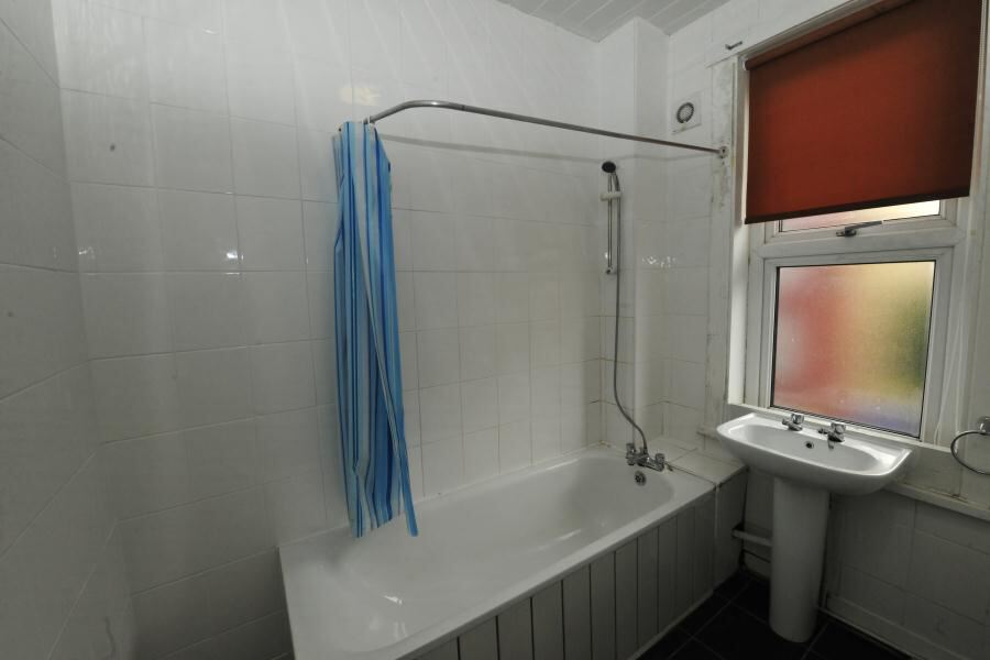 Autumn Street, Hyde Park