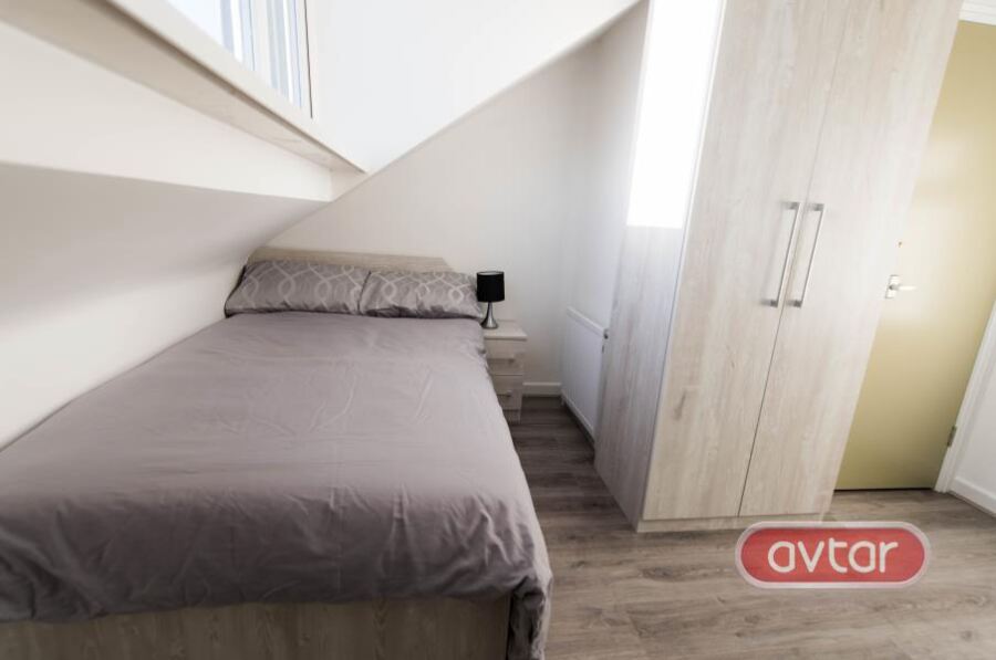 Thornville Crescent, Hyde Park