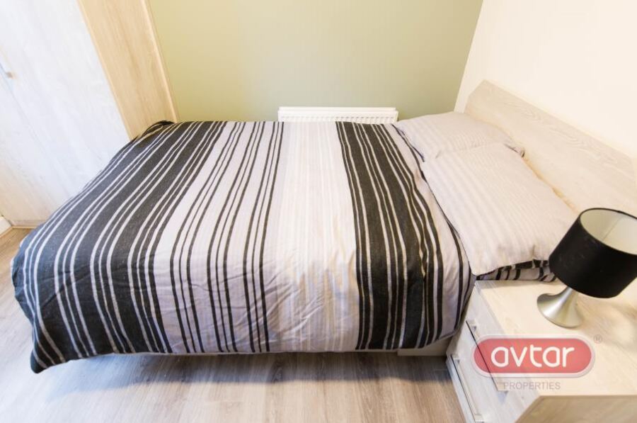 Thornville Crescent, Hyde Park