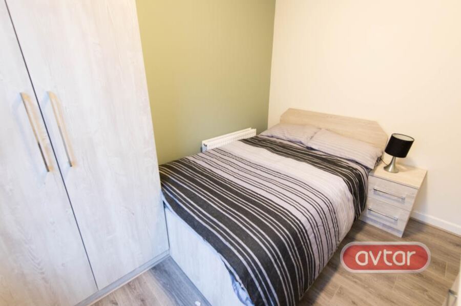 Thornville Crescent, Hyde Park