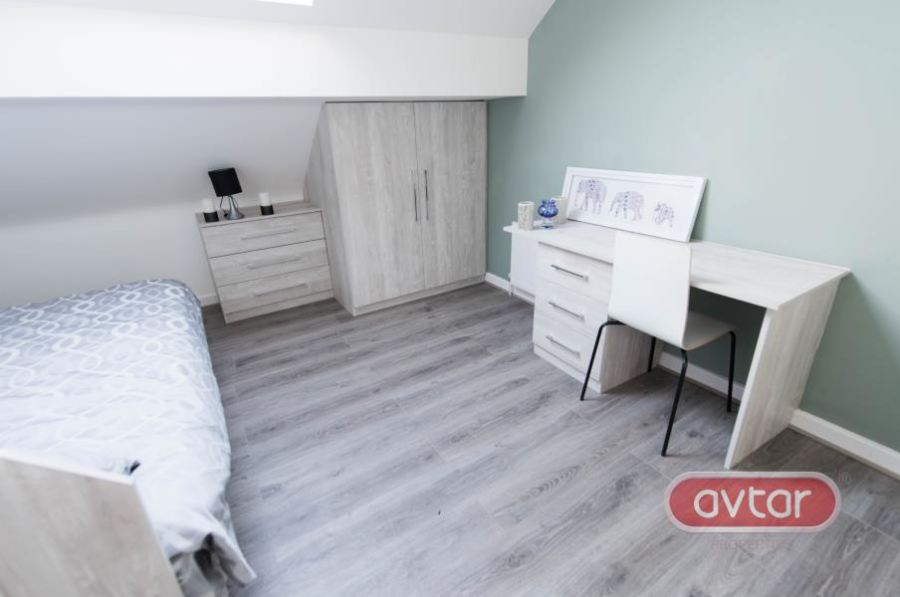 Thornville Crescent, Hyde Park