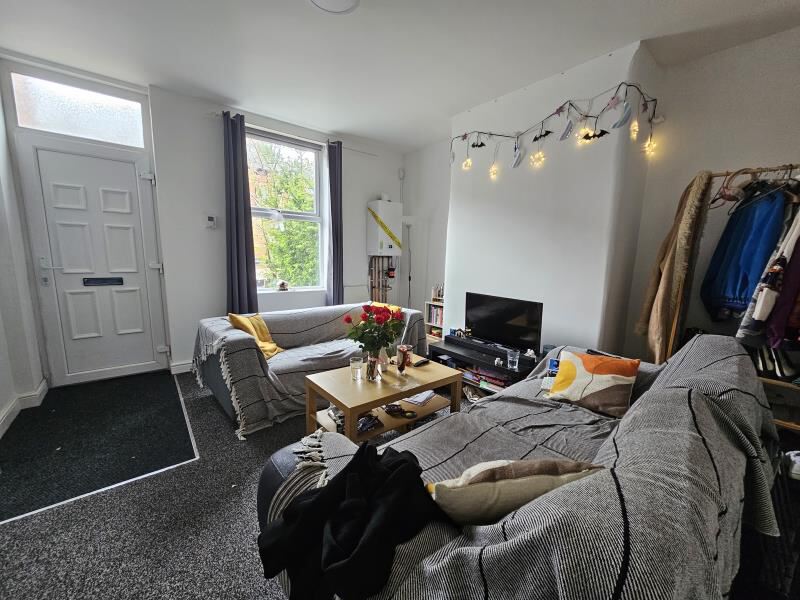 Royal Park Avenue, Hyde Park