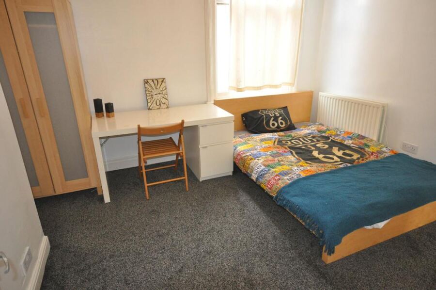 Blenheim Terrace, University