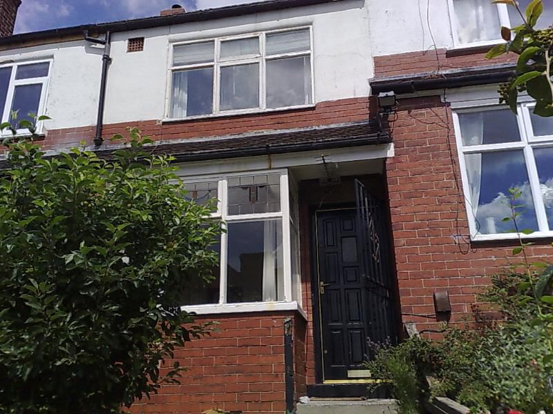 Manor Avenue, Hyde Park