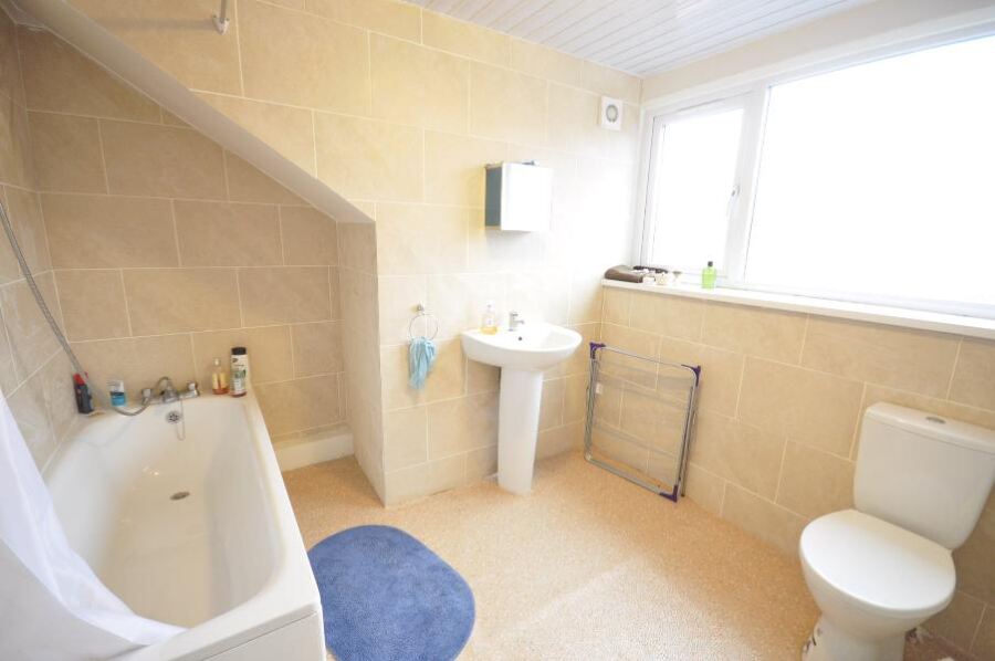 Harold Grove, Hyde Park