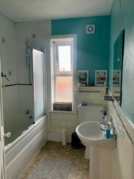 St. Michaels Lane, Burley