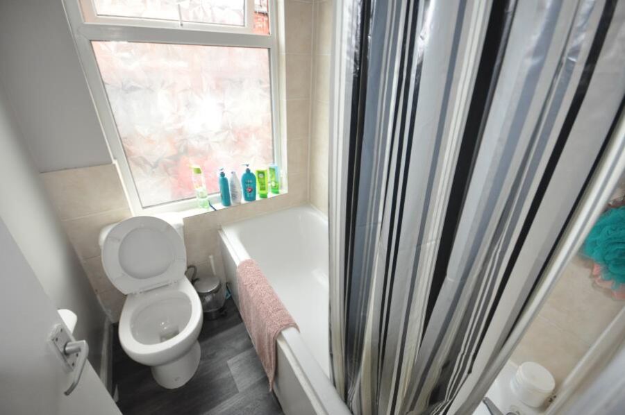 Ebberston Terrace, Hyde Park