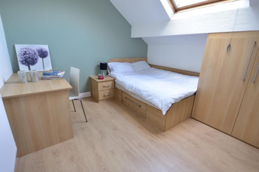 Meadow View, Hyde Park