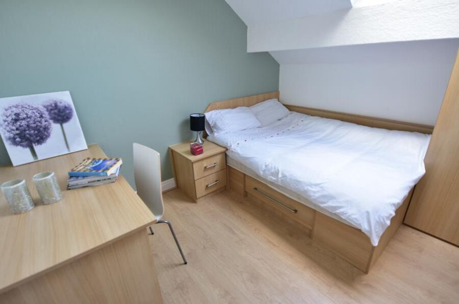 Meadow View, Hyde Park