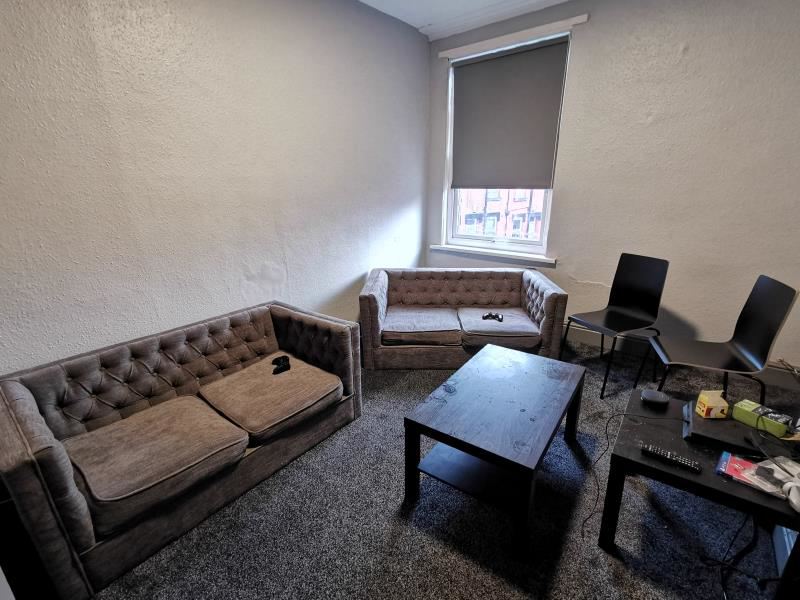 Thornville Road, Hyde Park