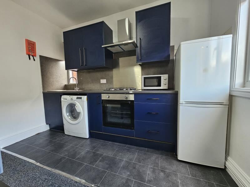 Hyde Park Road, Hyde Park