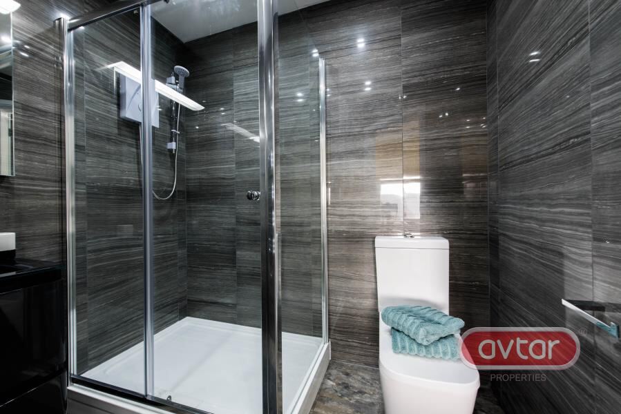 Blenheim Terrace, University