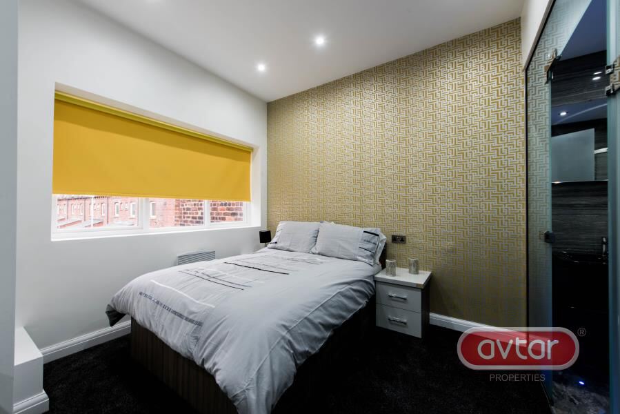 Blenheim Terrace, University