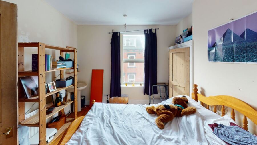 William Street, Hyde Park