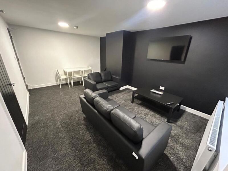 Hessle Avenue, Hyde Park