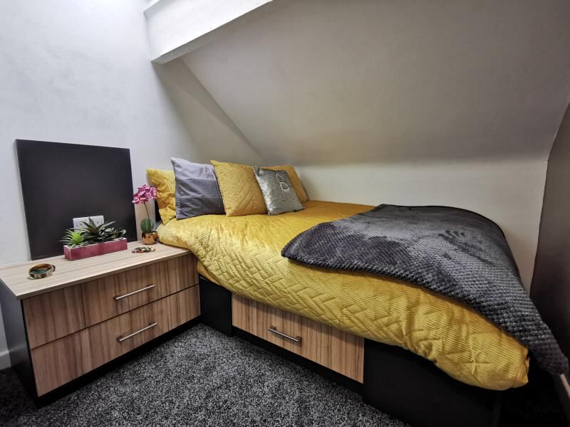 Meadow View, Hyde Park