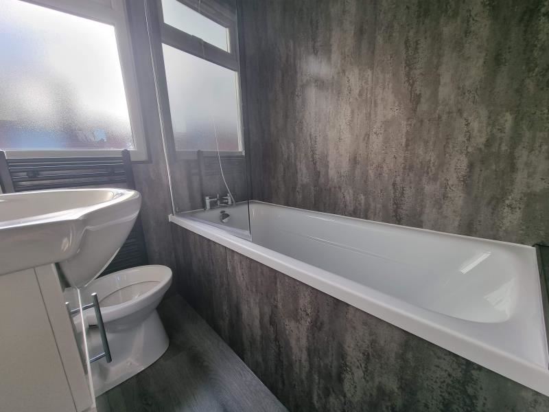 Richmond Avenue, Hyde Park