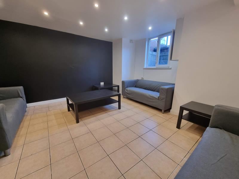 Richmond Avenue, Hyde Park