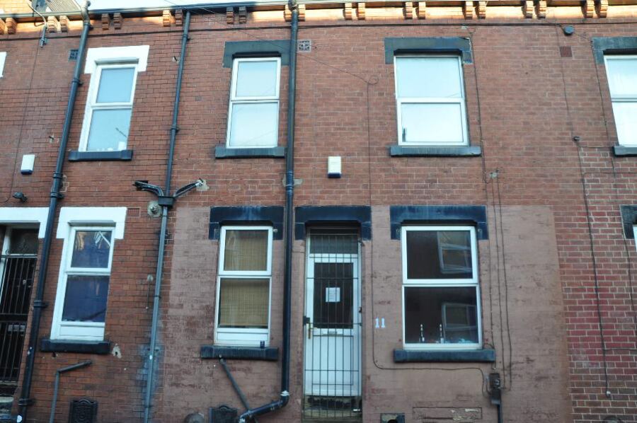 William Street, Hyde Park