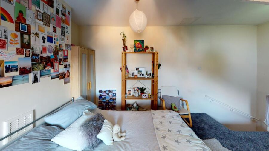 Pearson Grove, Hyde Park