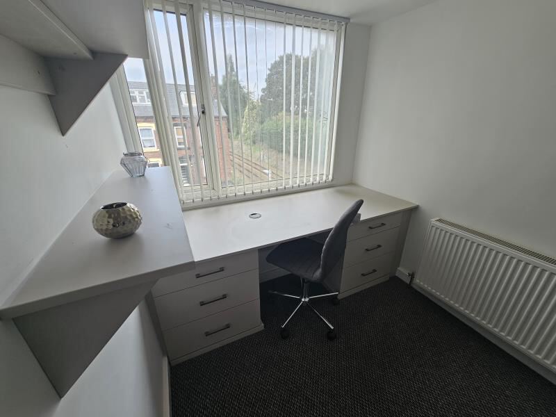 Beechwood Avenue, Burley