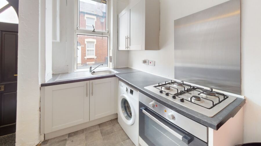 Kelsall Grove, Hyde Park