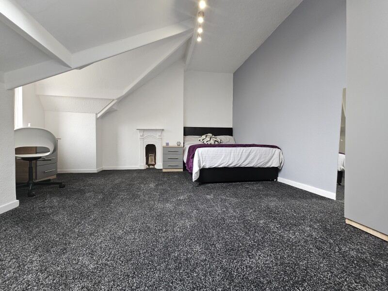 Meadow View, Hyde Park