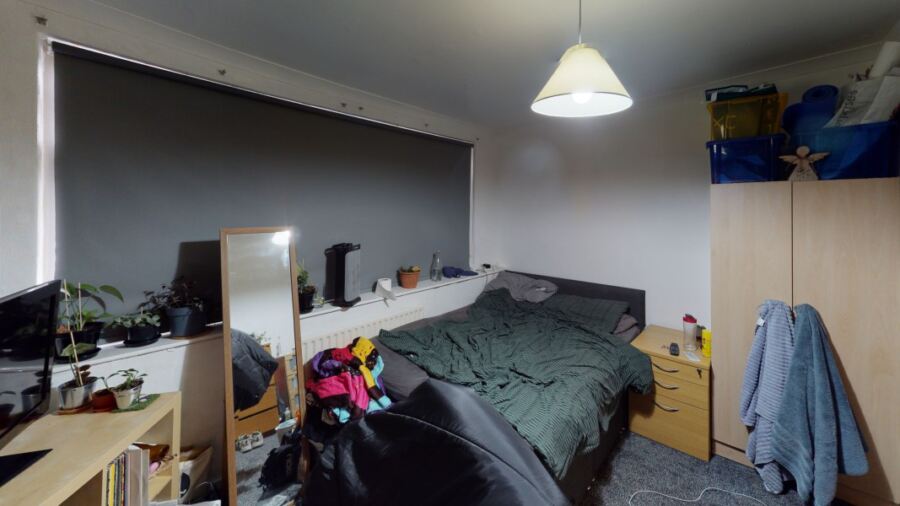 Ashville Avenue, Hyde Park