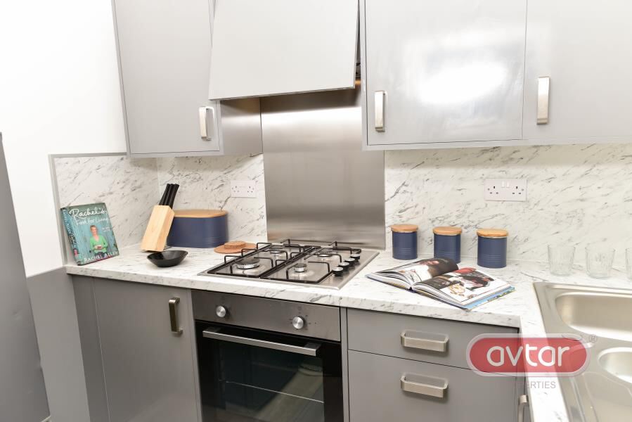 Hessle Walk, Hyde Park