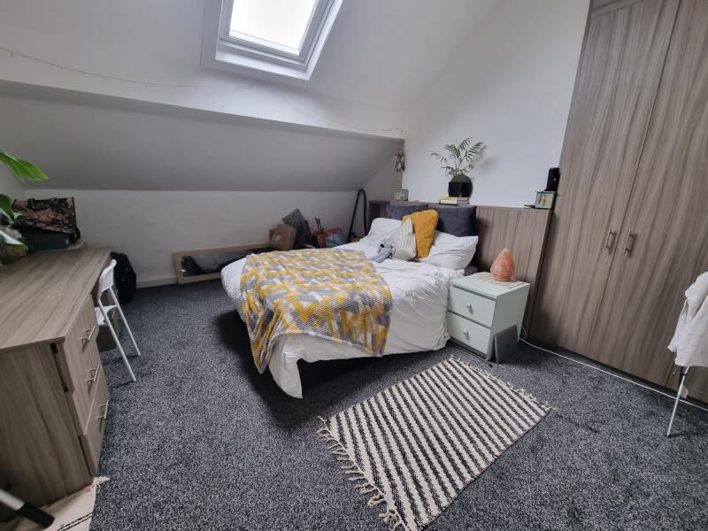 Hanover Square, University