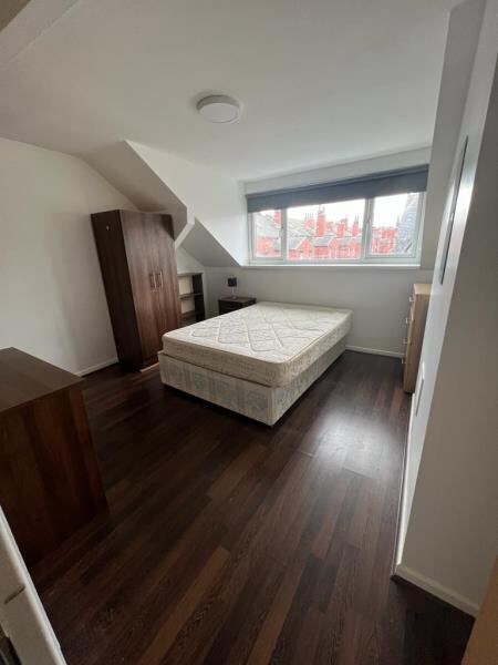 Meadow View, Hyde Park