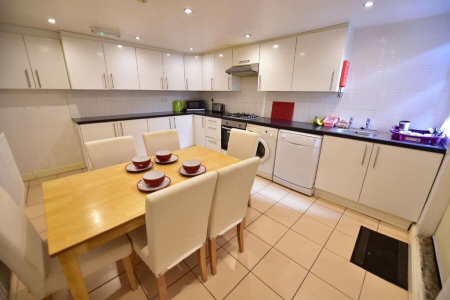 Beechwood Crescent, Burley