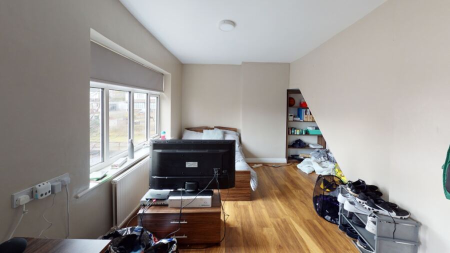 Dennistead Crescent, Headingley
