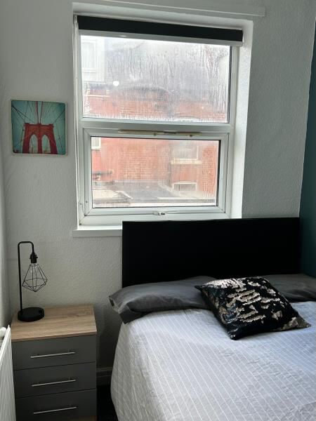 Hessle Mount, Hyde Park