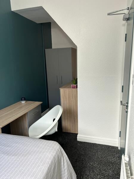 Hessle Mount, Hyde Park