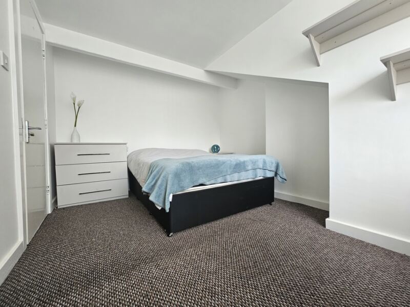 Beechwood Avenue, Burley