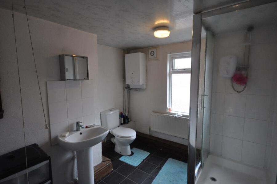 Brudenell Avenue, Hyde Park