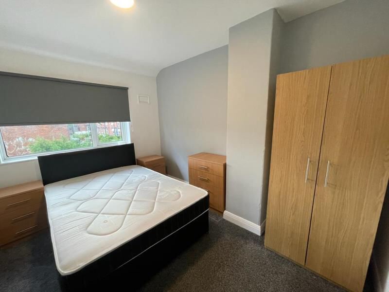 Trenic Drive, Headingley