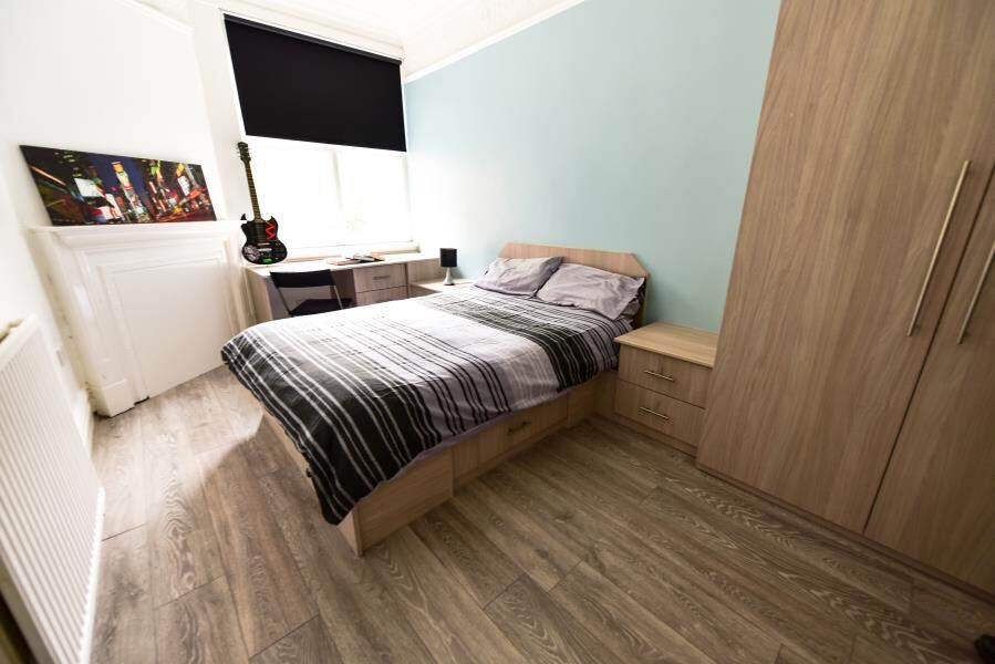 Richmond Mount, Hyde Park