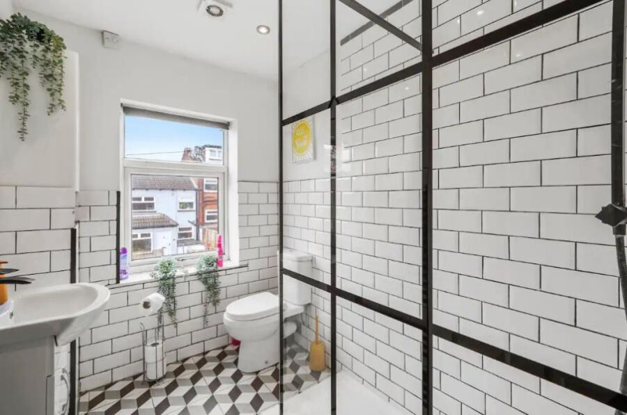 Woodside Terrace, Burley