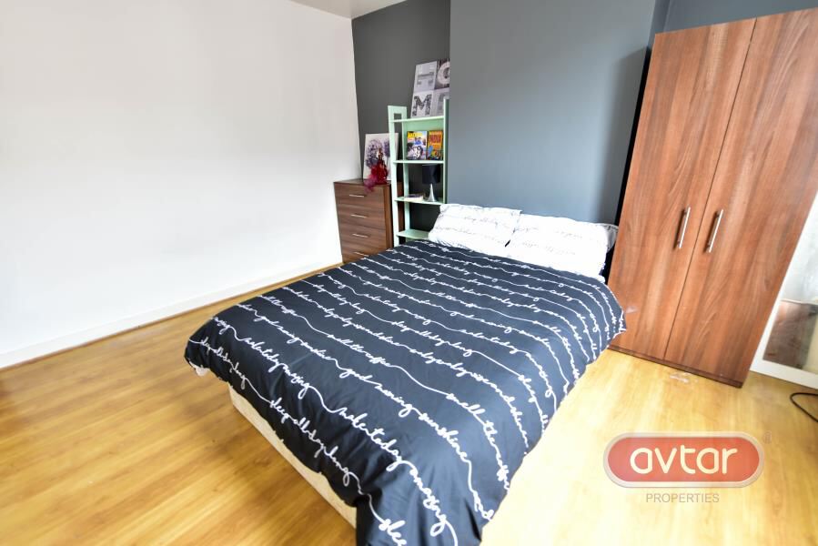 Harold Walk, Hyde Park