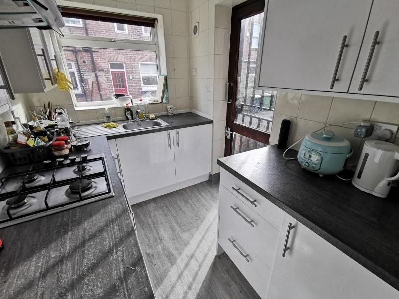 Ashville Grove, Hyde Park