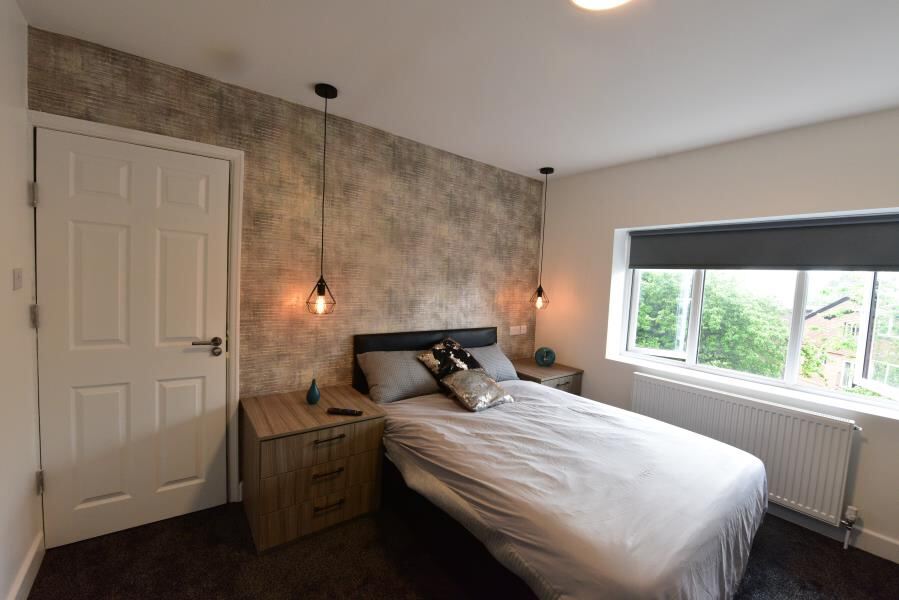 Raven Road, Hyde Park